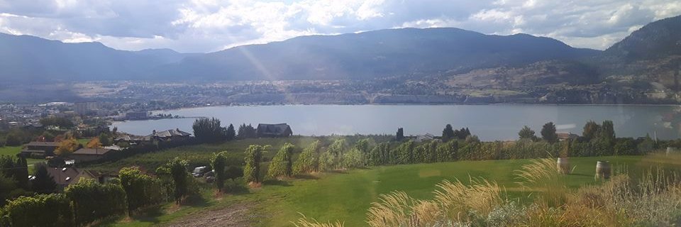 KelownaTours's profile banner image