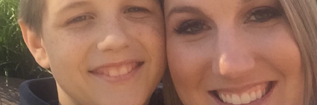 AngieBam1's profile banner image