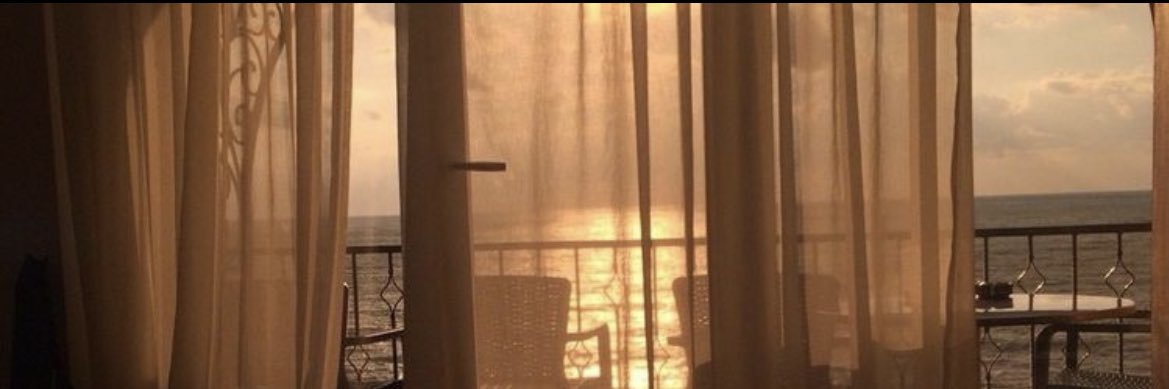 lari 🧙🏻‍♀️ banner