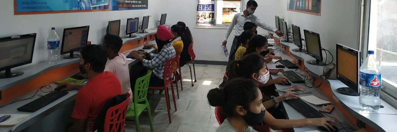 Vtech Academy of Computers banner