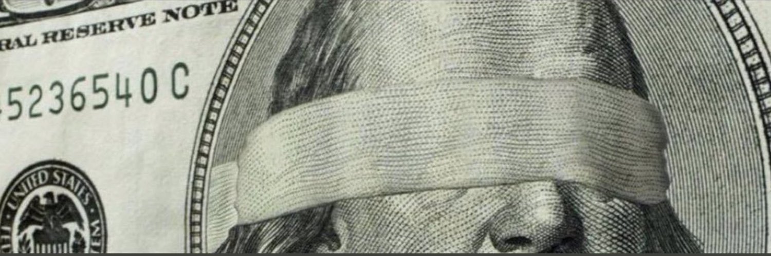 GloChavo's profile banner image