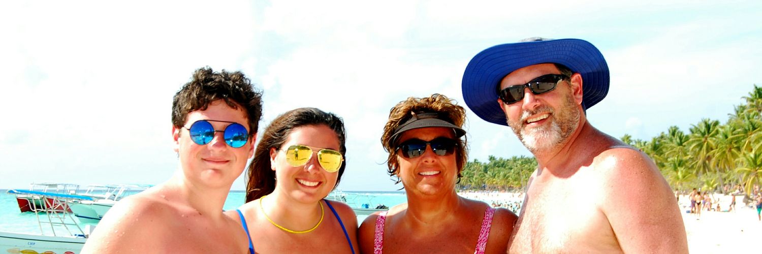R_Handrahan's profile banner image