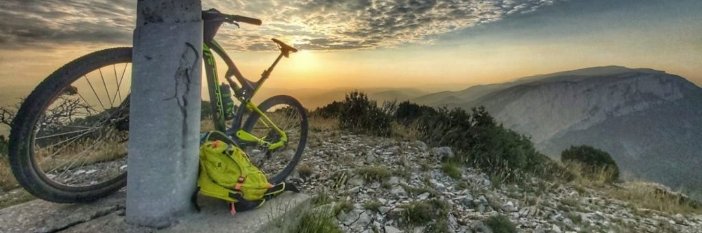 montsecloop's profile banner image