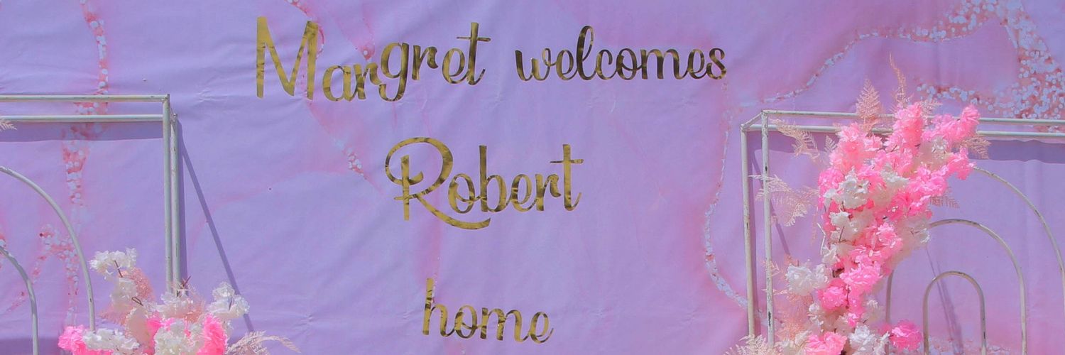 robertapegu's profile banner image