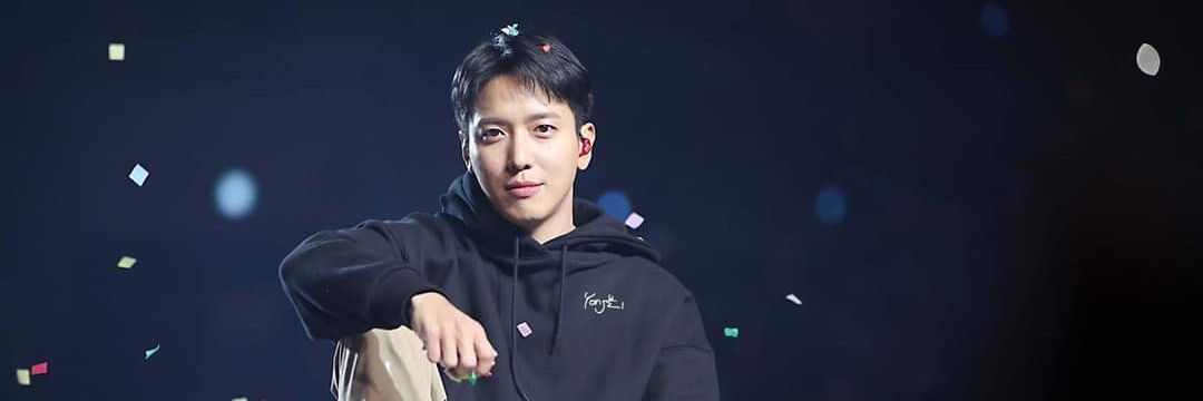 khjdhee's profile banner image