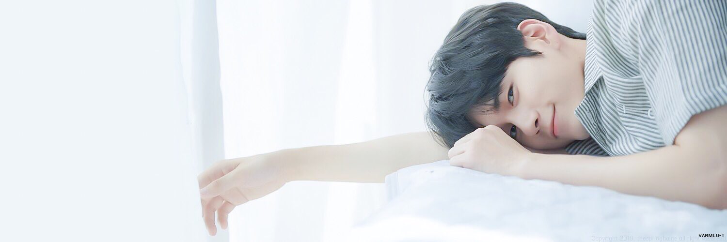 vingtcinqaout's profile banner image