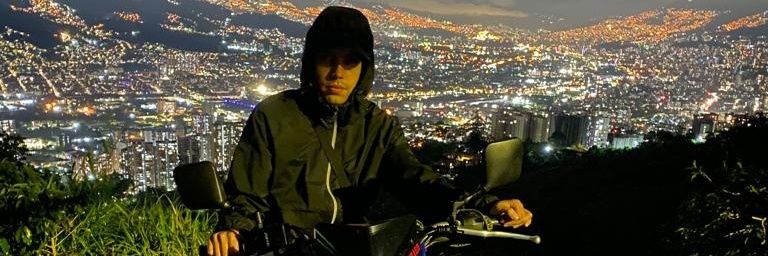 desde_1995's profile banner image
