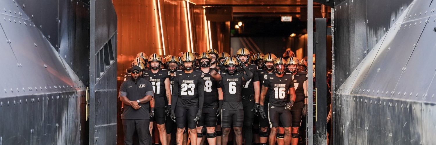 Kiero Small Sr. banner