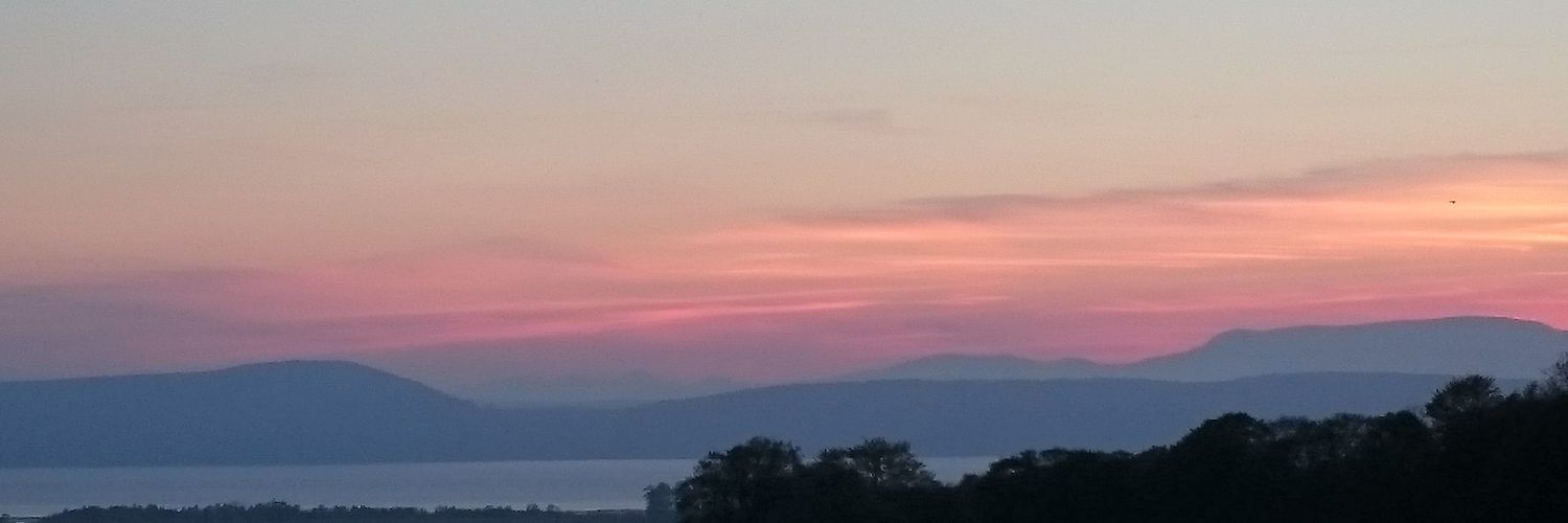 meunwin's profile banner image