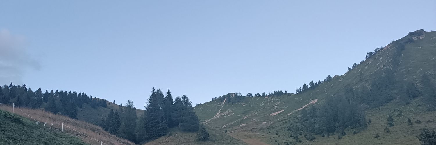 ValentinaPrisca's profile banner image