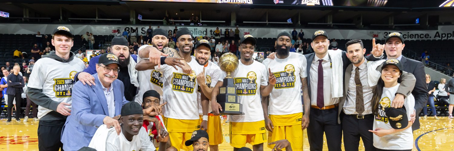 London Lightning banner