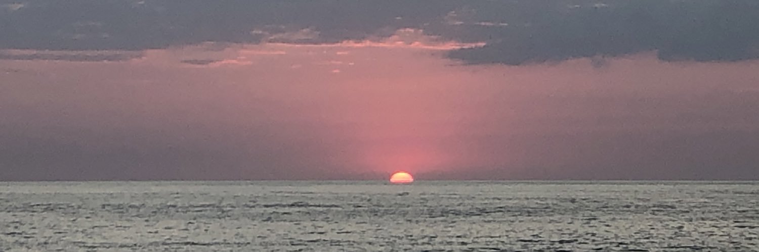 itziamaria1's profile banner image