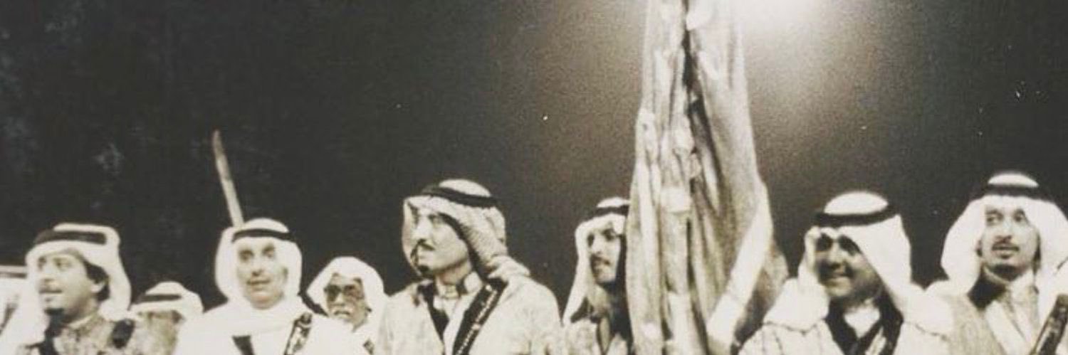 shumokhalm's profile banner image