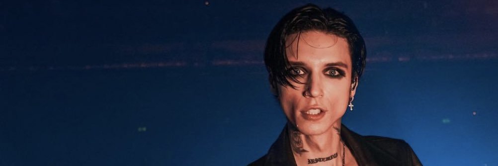 MartuBlackRed's profile banner image