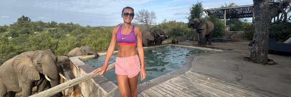 DanielleBrowne Profile Banner