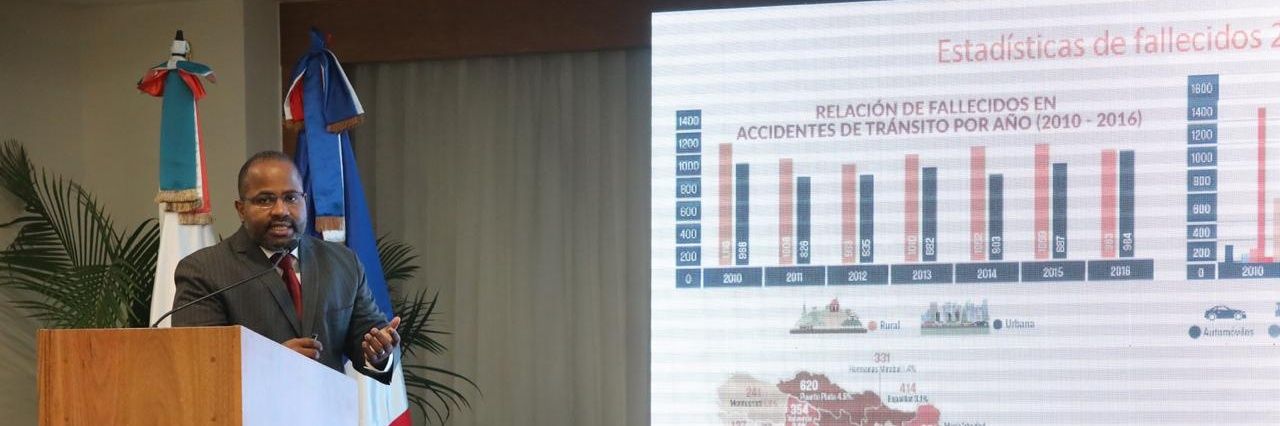 HERNAN PAREDES banner