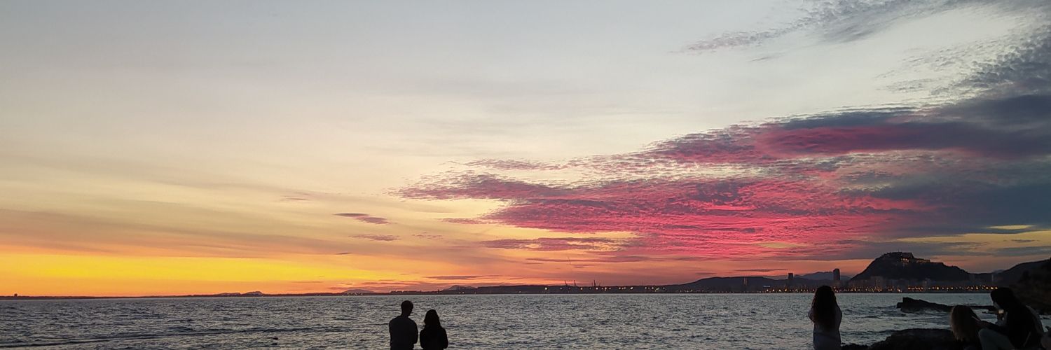 llinars_9's profile banner image