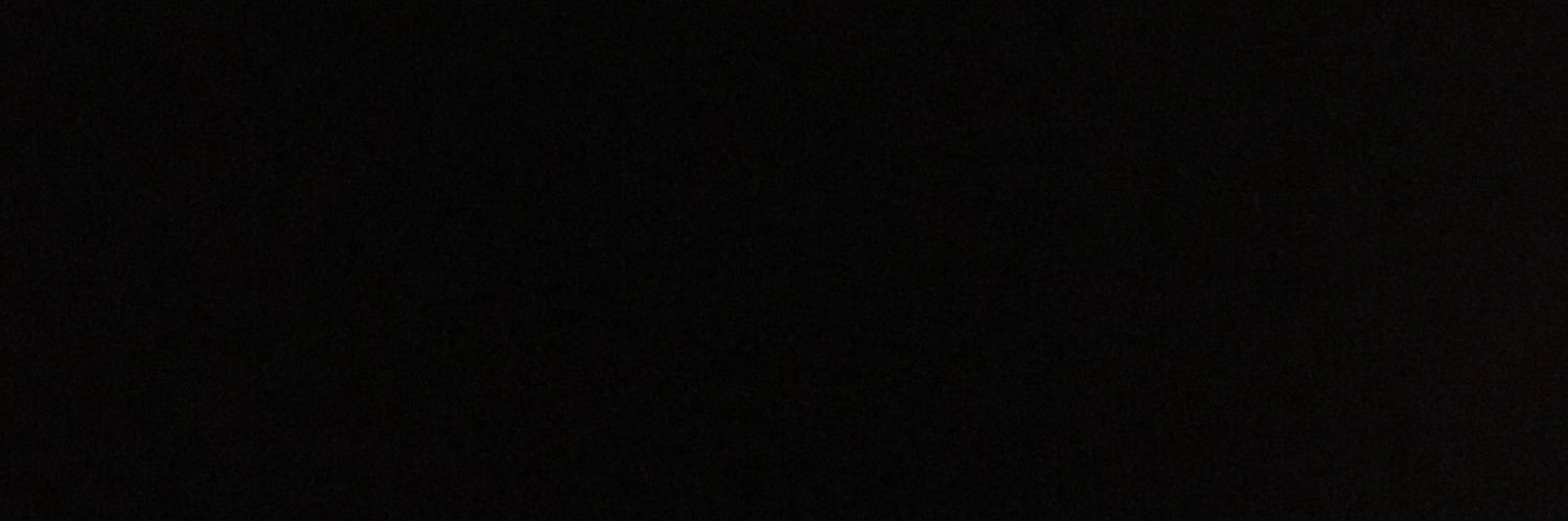 B banner