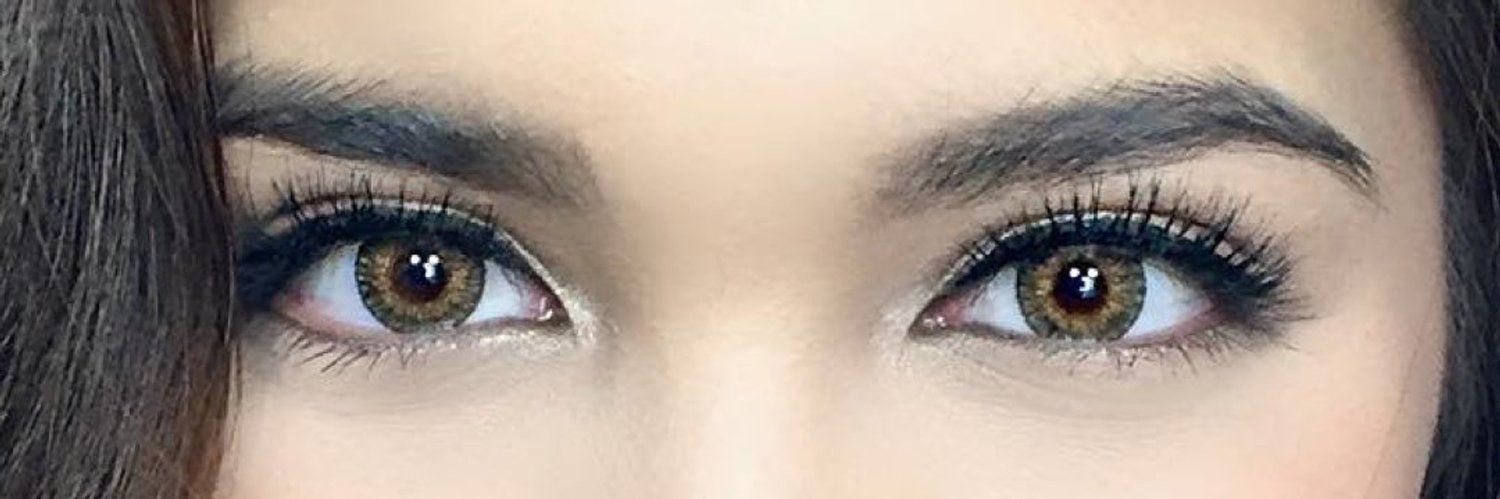 LizMacale's profile banner image