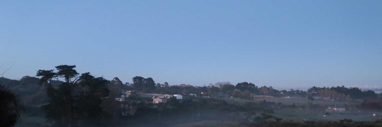 xelerim's profile banner image