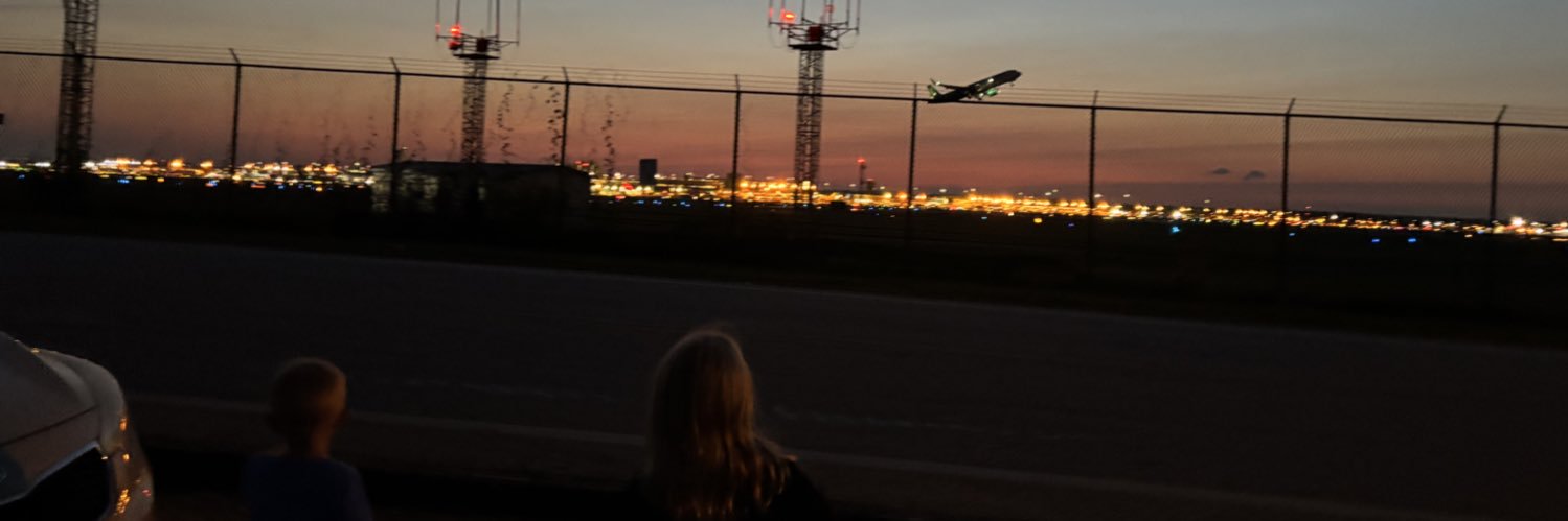lyssaskeeter's profile banner image