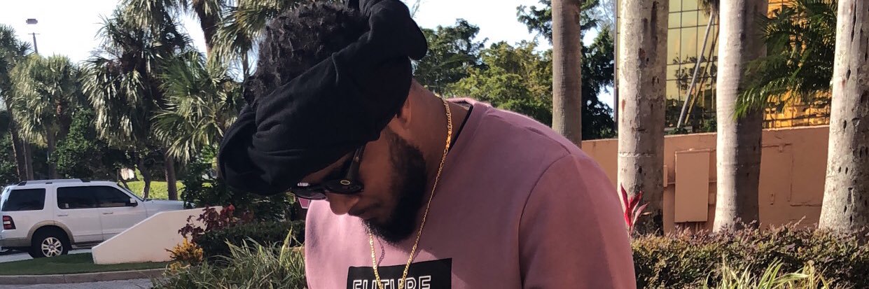 LiveSeaga's profile banner image