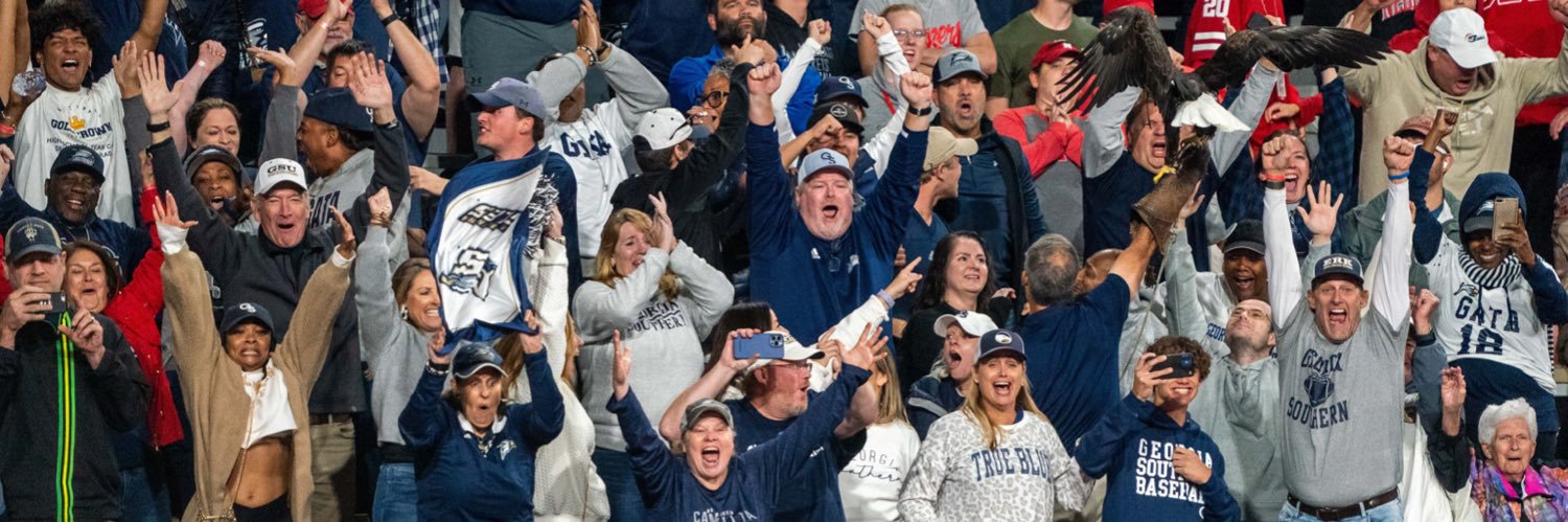 laurieabeck's profile banner image