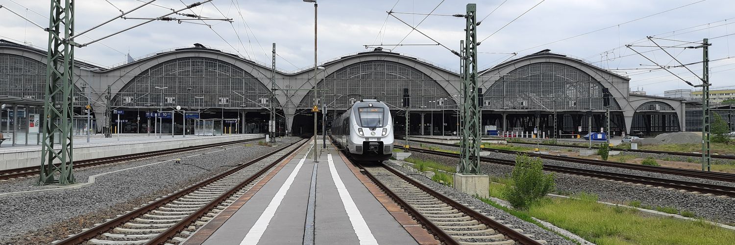 Rail_Lion's profile banner image
