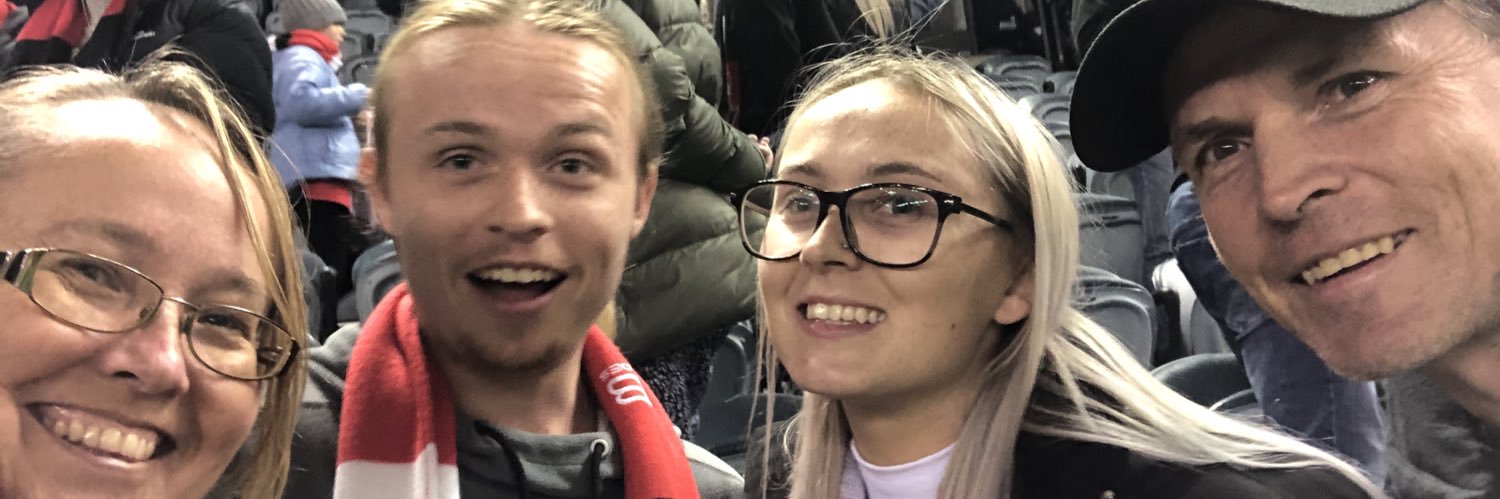 thill73's profile banner image