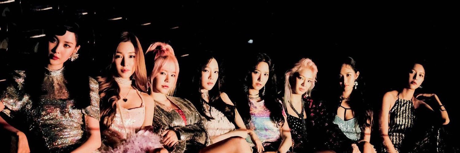 Girls Generation banner