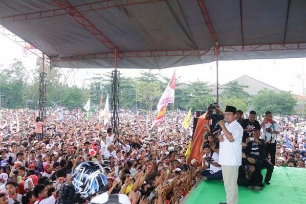 rizafebriansyah's profile banner image