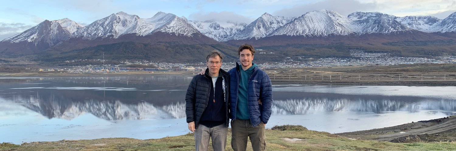 Alejandro Vallcorba banner