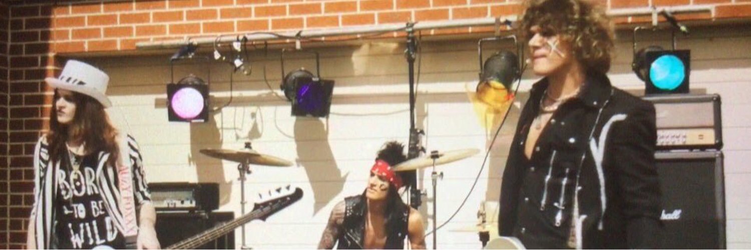 SistersDoll4eva's profile banner image