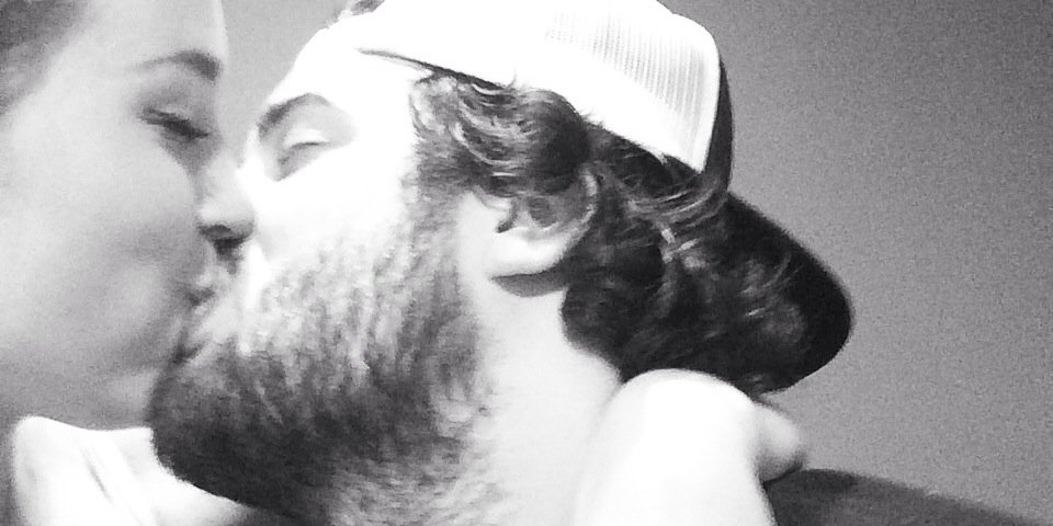 elllybellly's profile banner image
