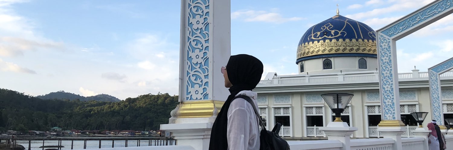ZaraaHashim's profile banner image