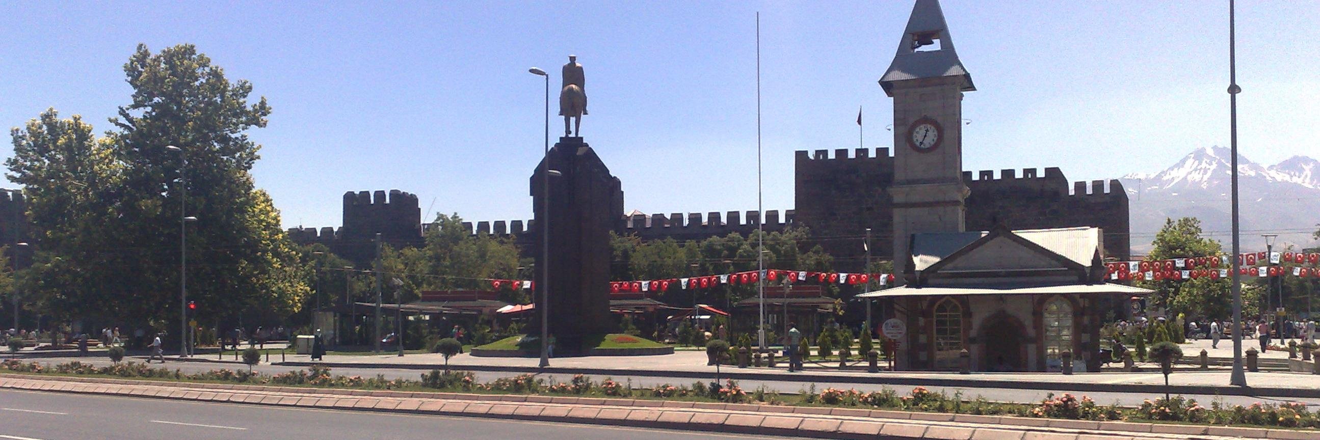 Serdar CAN banner