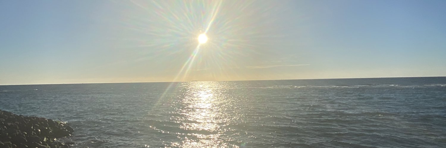 uss221's profile banner image