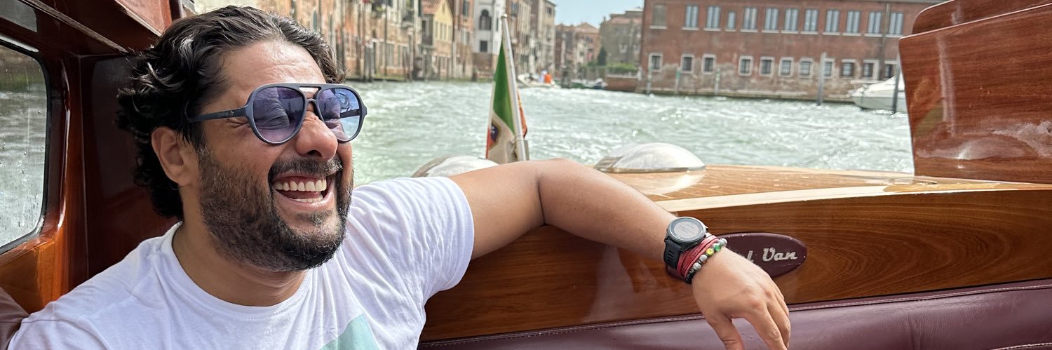 charlyrmd's profile banner image