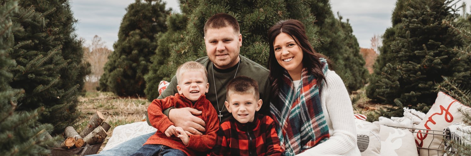 KristleAllen's profile banner image