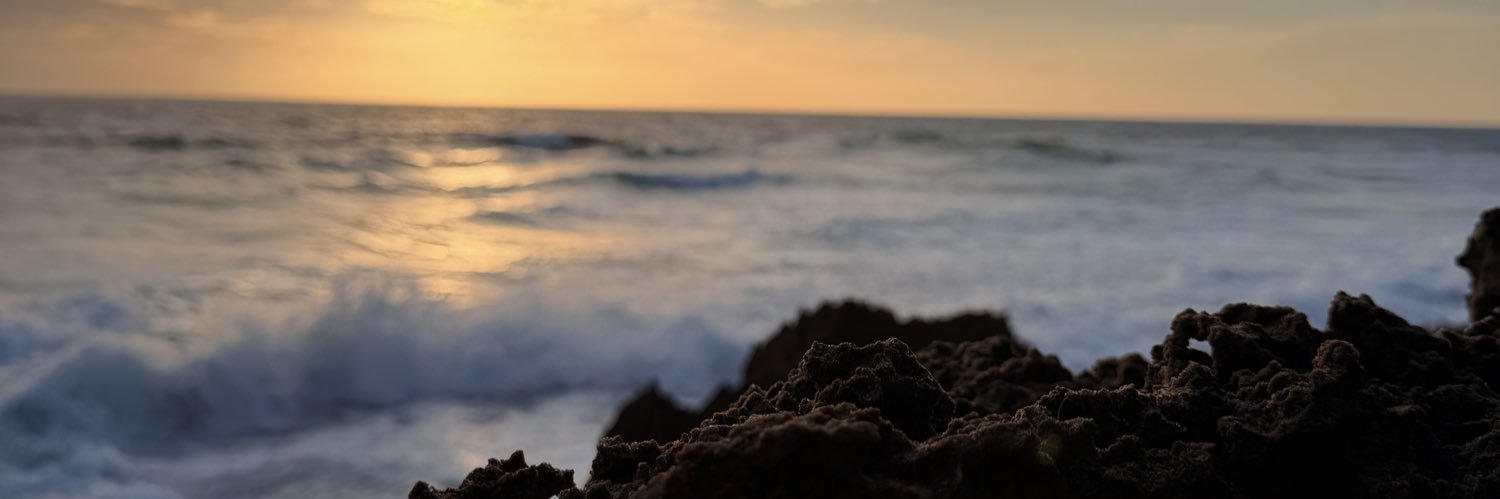 KellyJeanValigy's profile banner image
