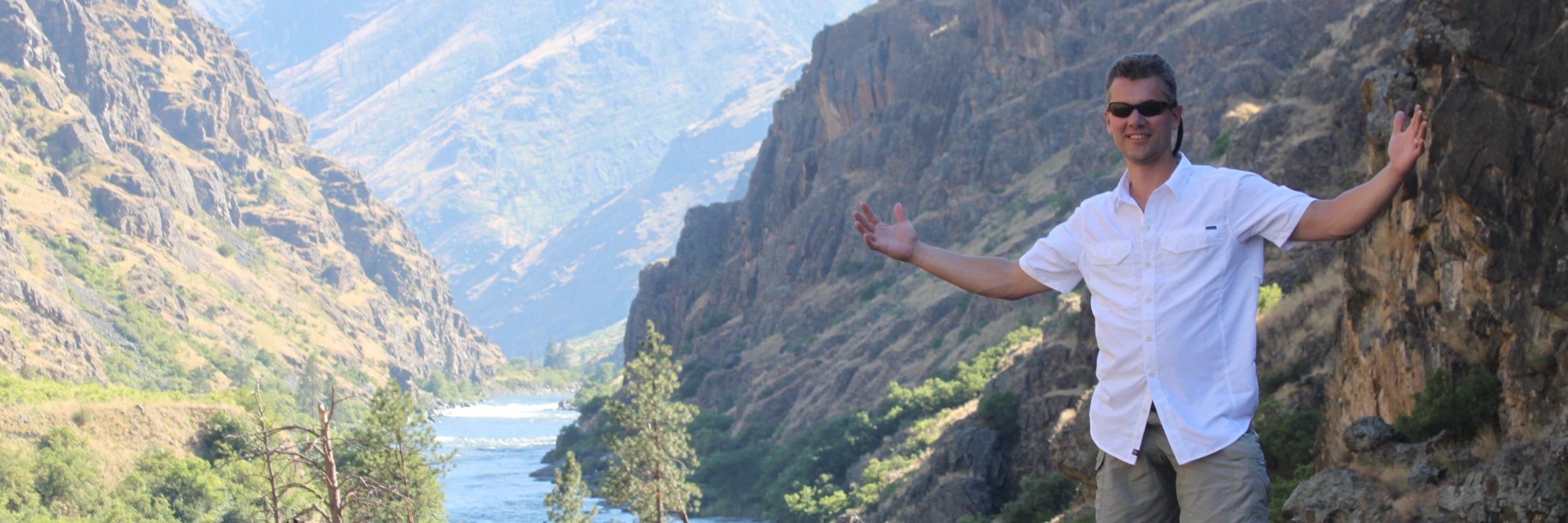 bthendren's profile banner image