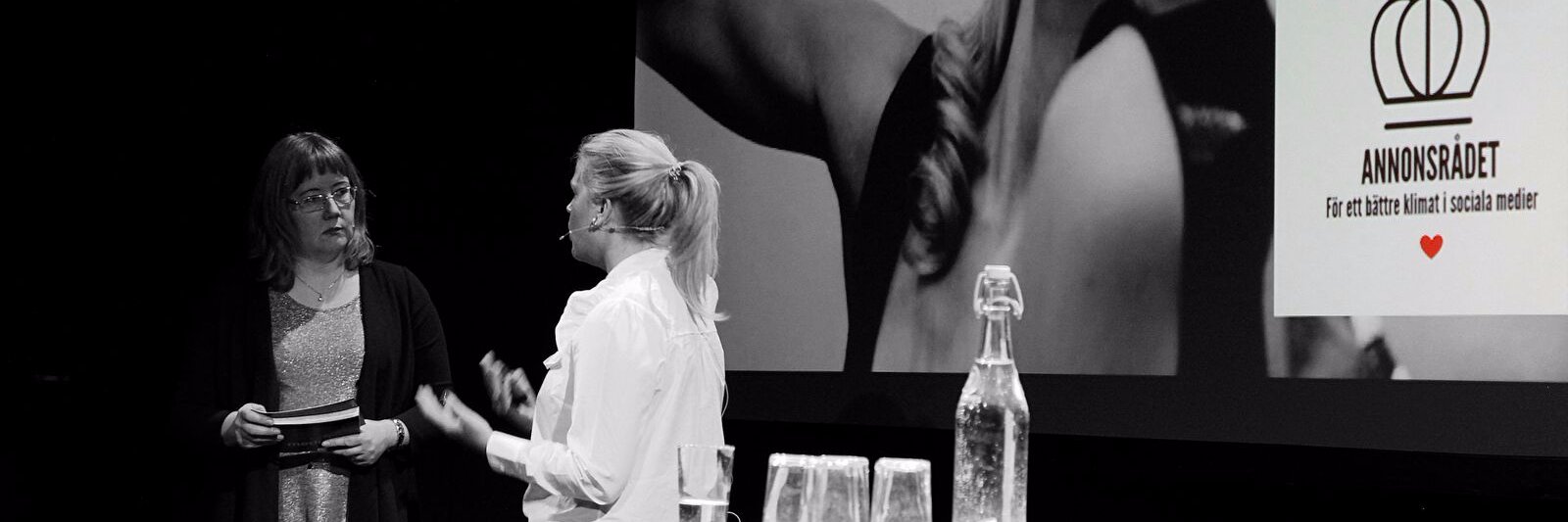 AmandaOxell's profile banner image