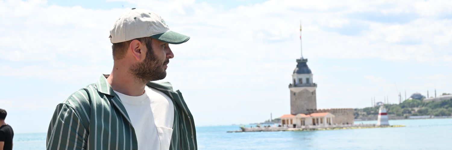 enesbalkis's profile banner image