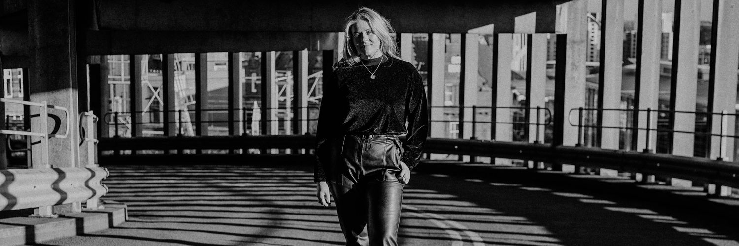 Ashleigh Lowes banner