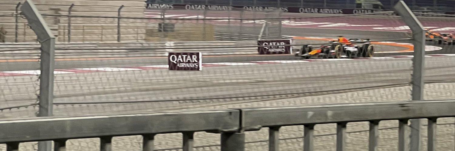 Jan 💋😎💅🏻👙☀️🛩🦩 banner