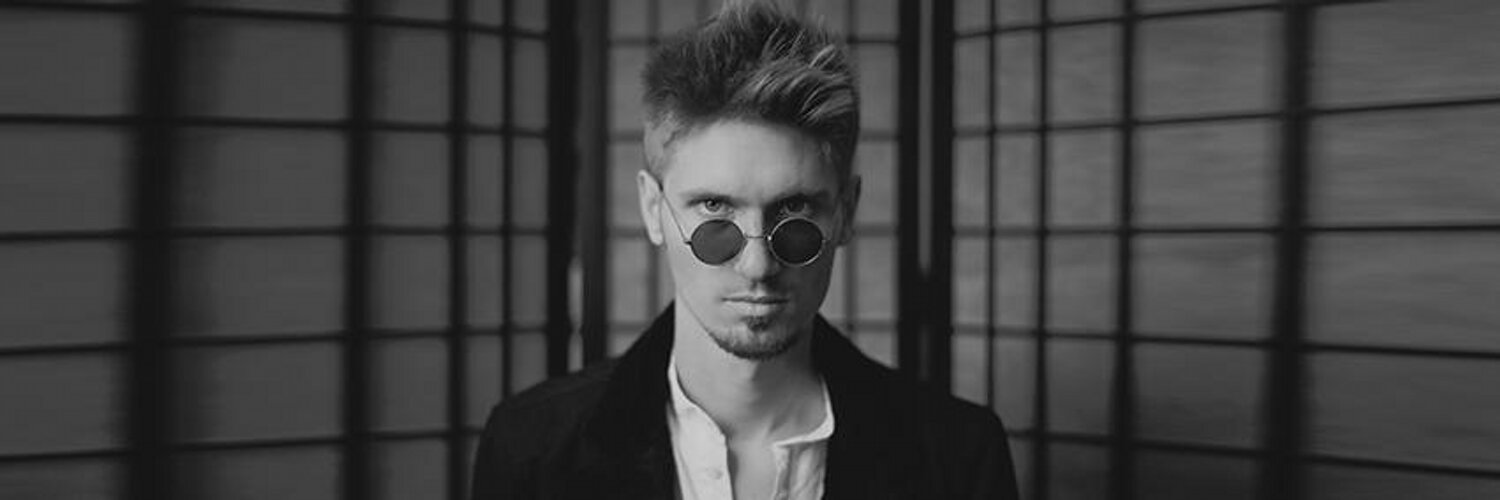 Wizzun's profile banner image