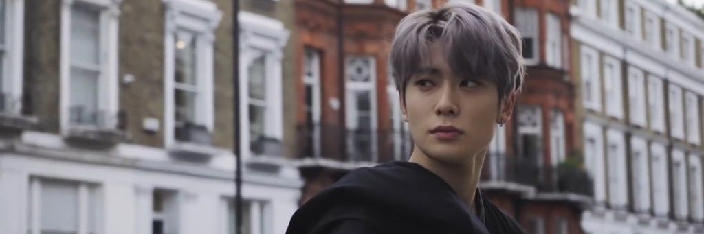 cue571819's profile banner image