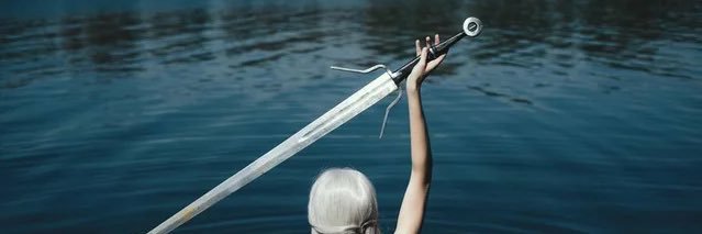 ellebcox's profile banner image