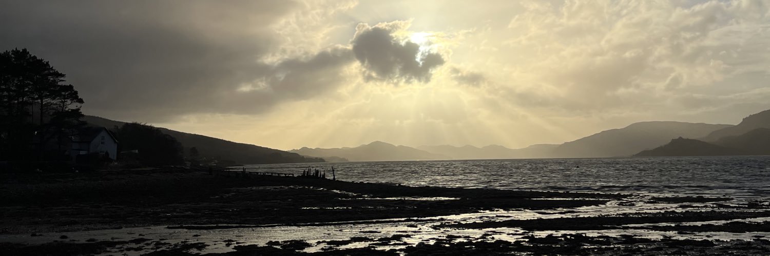 Helen #СлаваУкраїні! banner