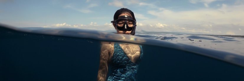 _carladedel's profile banner image